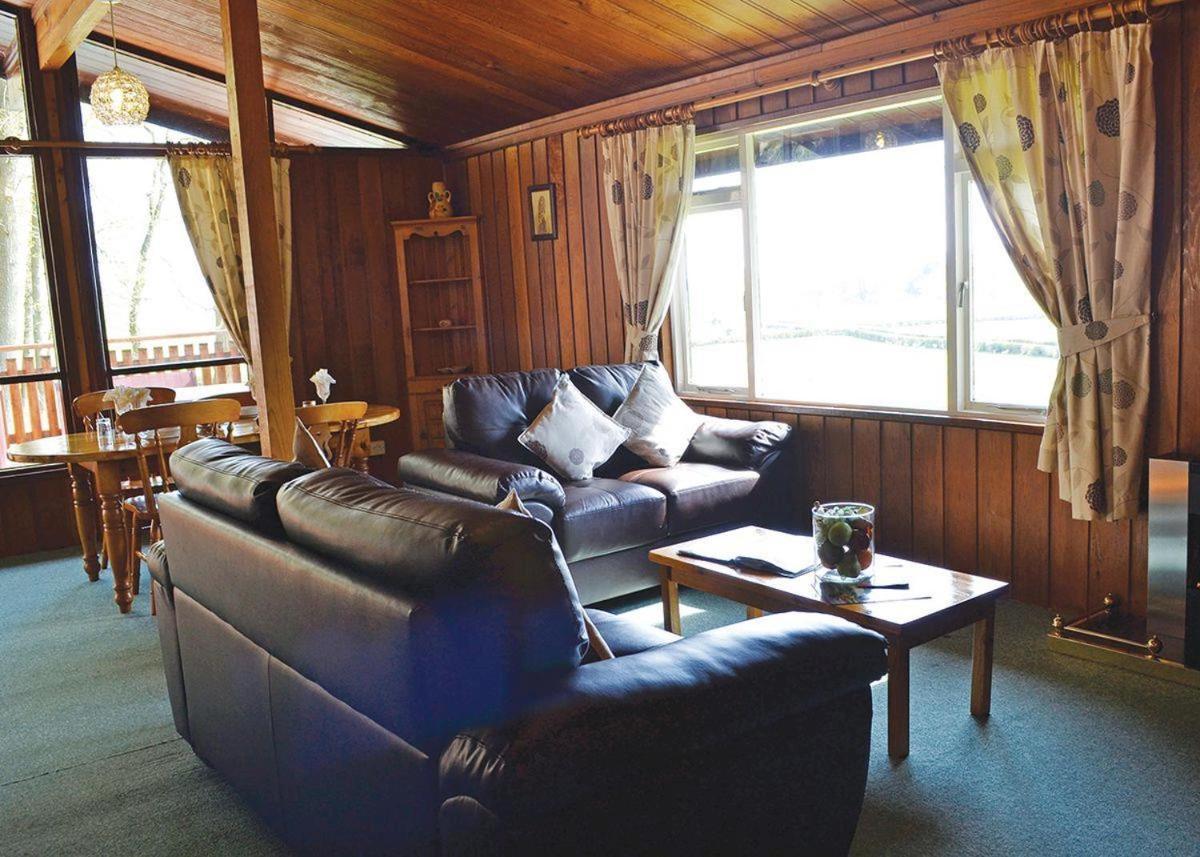 Penllwyn Lodges Montgomery Exterior photo